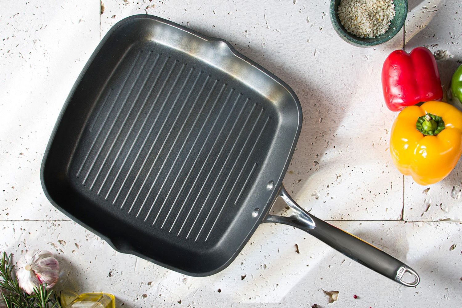 How to Grill Halloumi in a Pan: Tips for Kitchen Pros