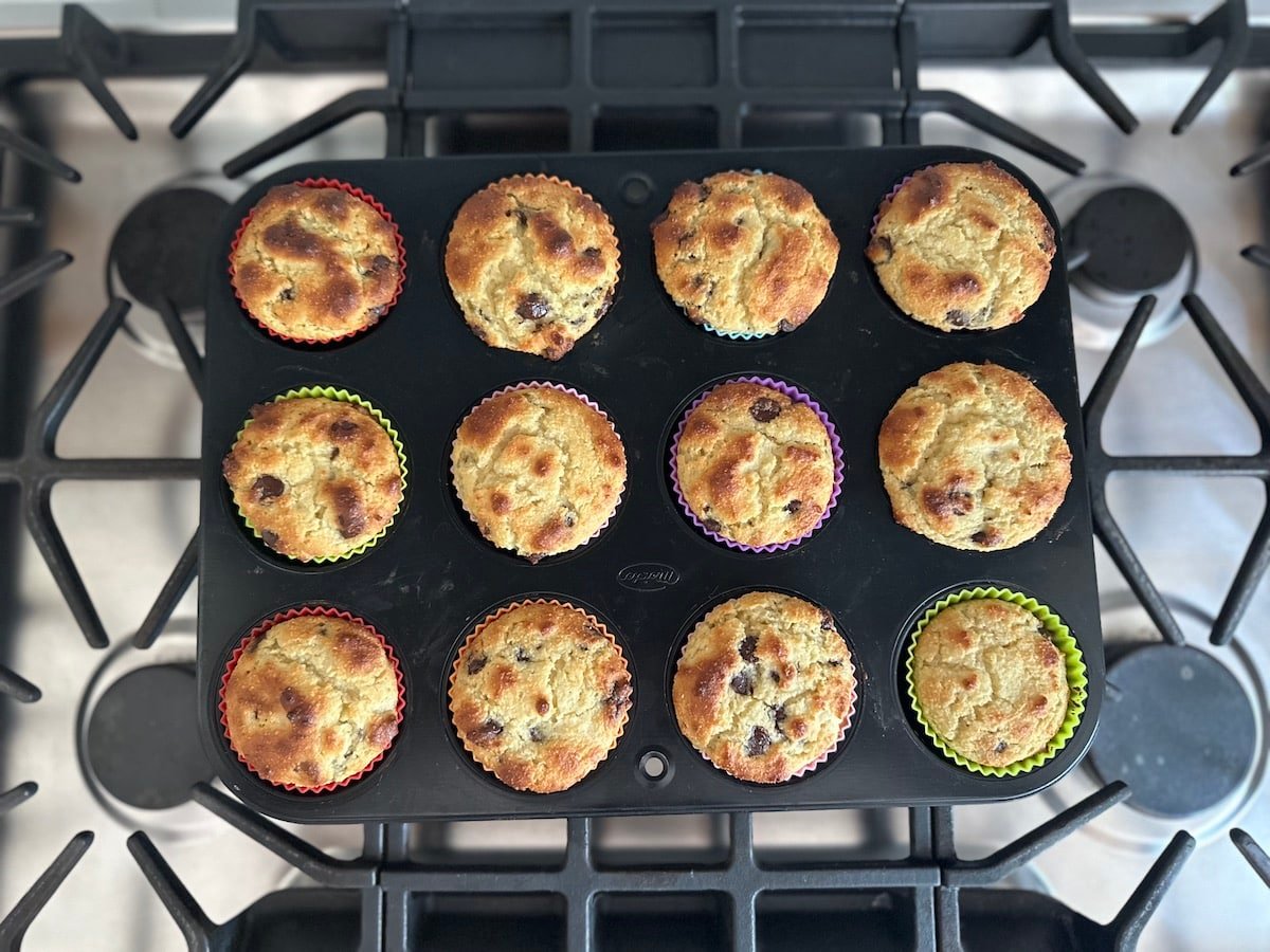 How to Season Cast Iron Muffin Pan for Perfect Baking?