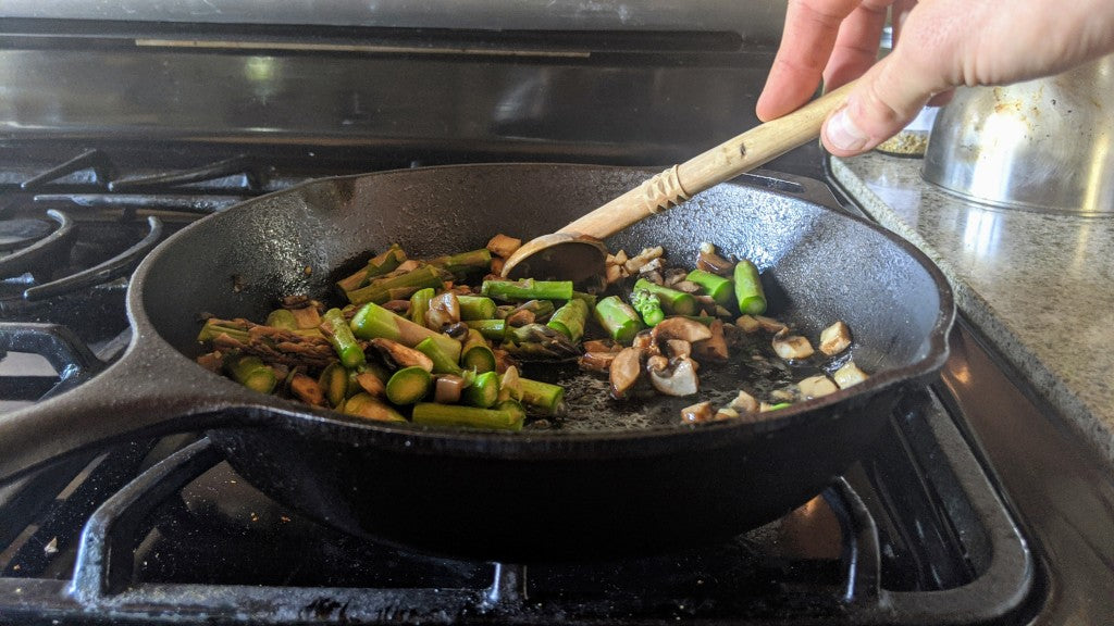 How to Cook Rack of Lamb in a Cast Iron Skillet?