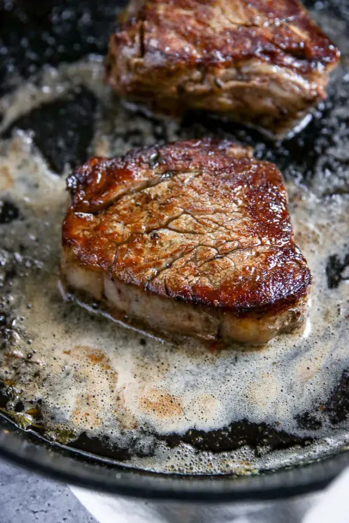 How to Cook Filet Mignon Without a Cast Iron Skillet?