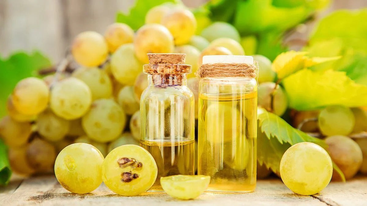 Unmissable Health Showdown: Which Is Healthier Grapeseed Oil or Sunflower Oil?