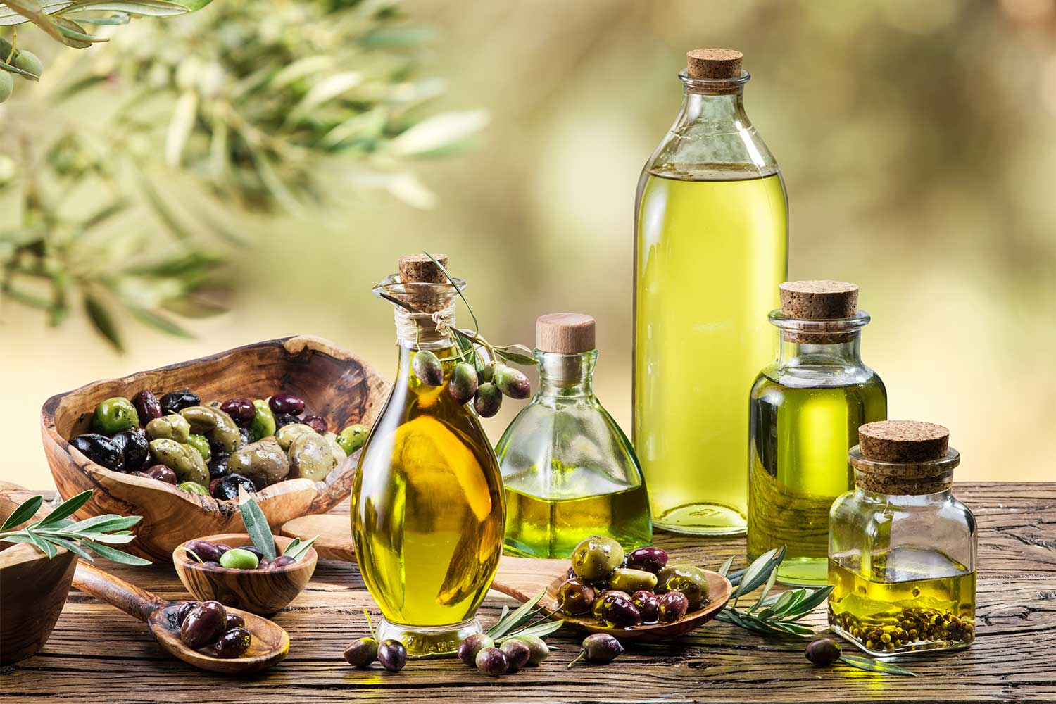 What Happens If You Drink Olive Oil Everyday: Benefits & Risks