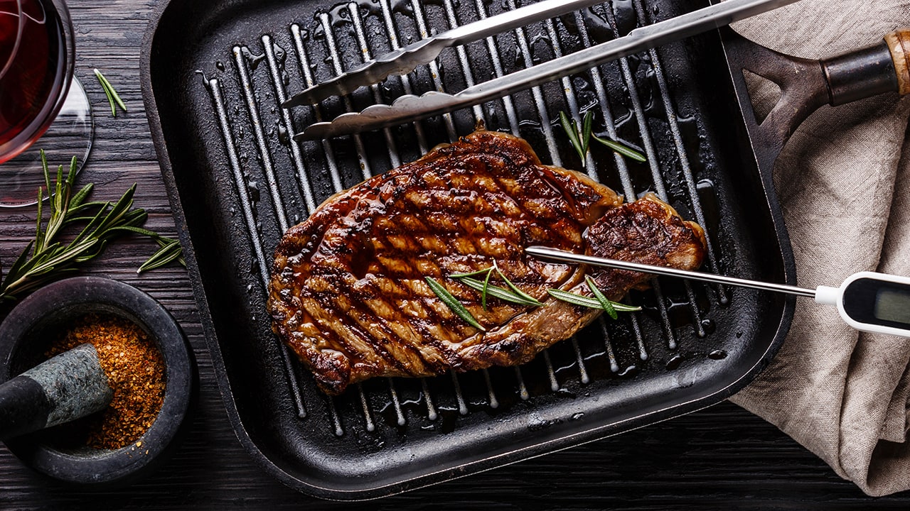 How to Season Cast Iron Grill Pan for Perfect Cooking?