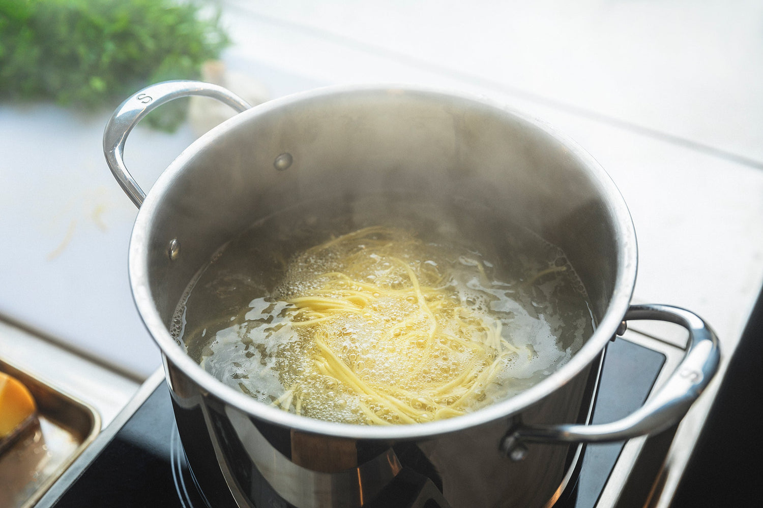 What Size Stock Pot for a Seafood Boil Should You Choose?