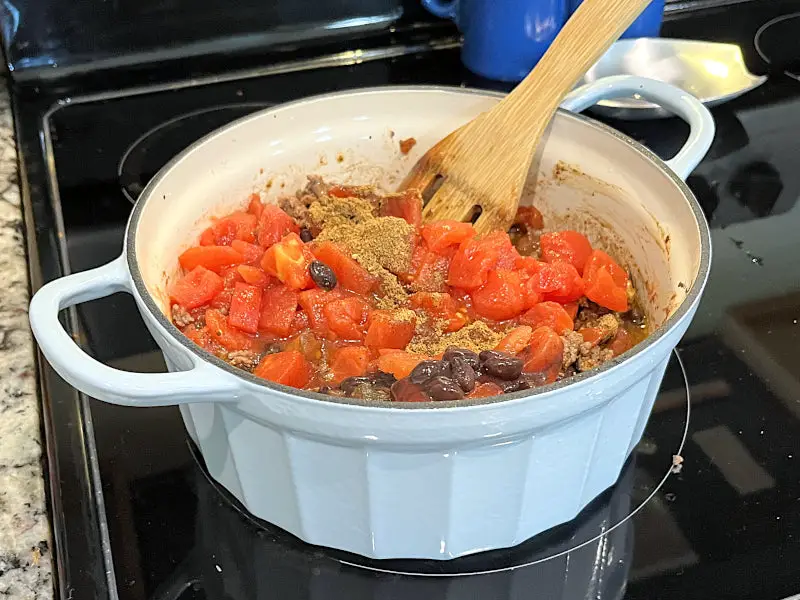 How to Cook a Whole Chicken in a Dutch Oven: Big Shocking Tips