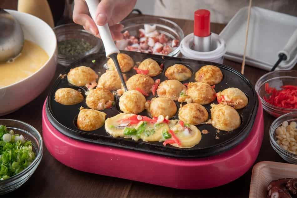 Pie Iron vs Sandwich Press: Whats the Key Difference?
