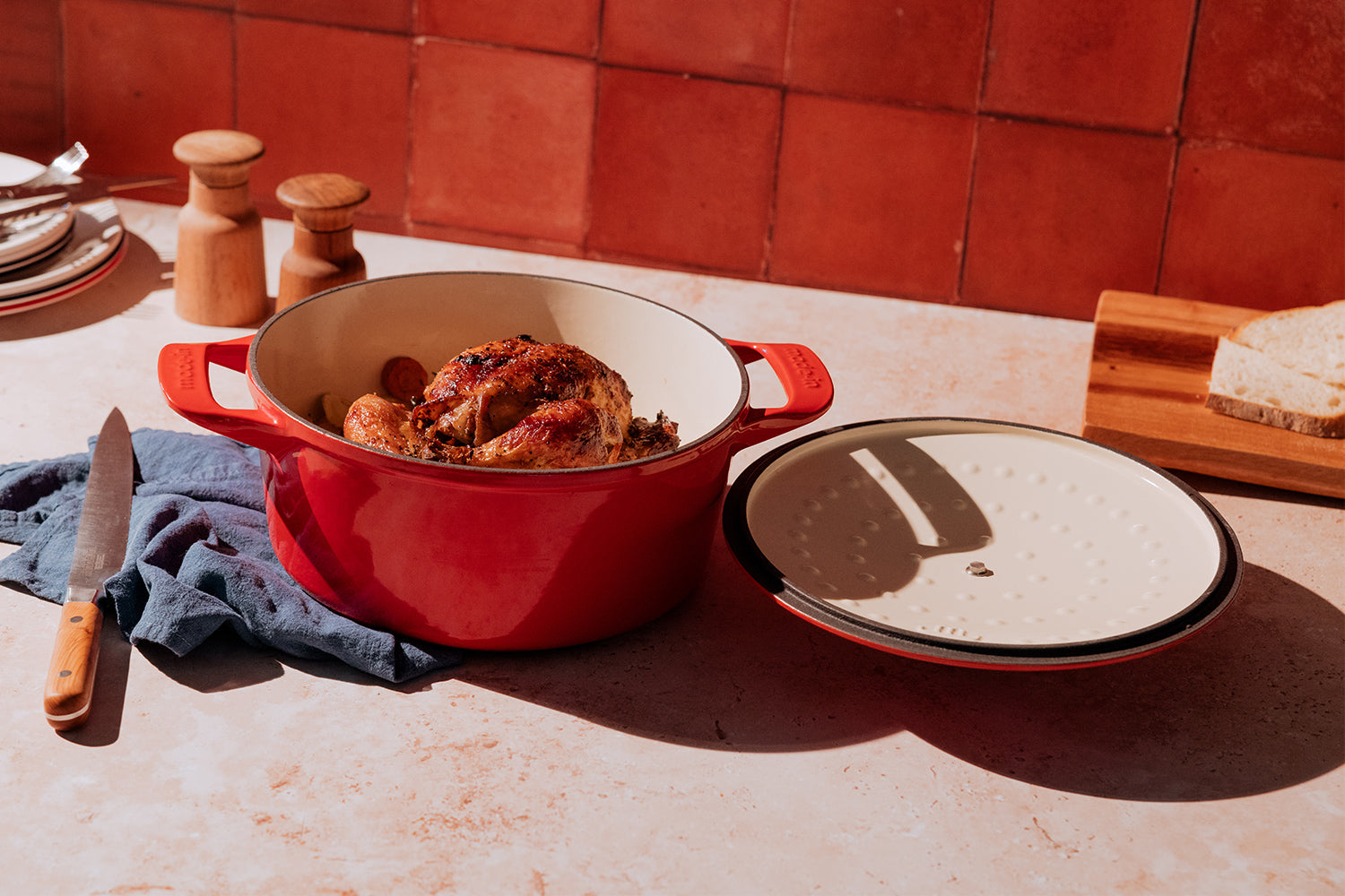 What to Cook in Cast Iron Dutch Oven: Delicious Recipes