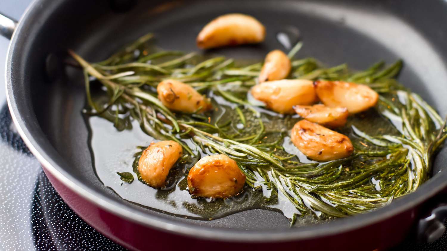 How to Make Mayonnaise with Olive Oil: Simple Steps to A Delicious Condiment