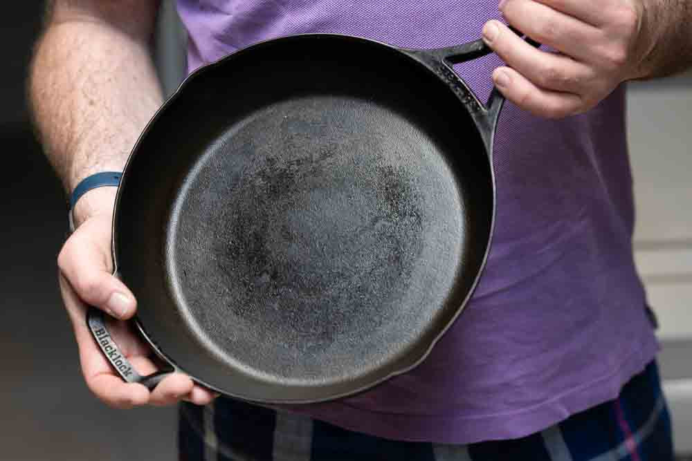 How to Clean a Cast Iron Skillet with Burnt on the Outside?