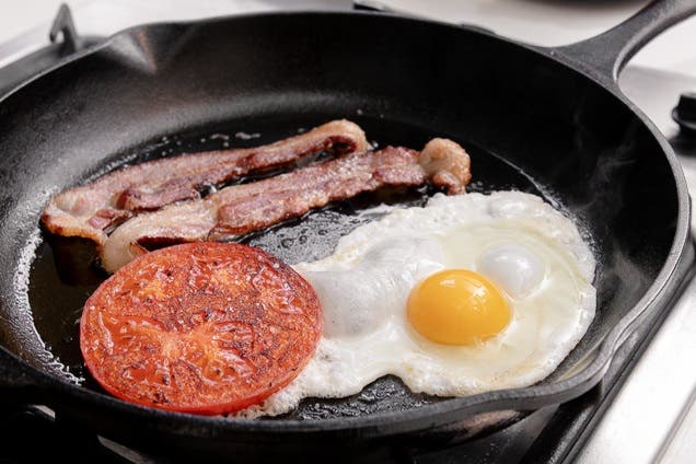 How to Season a Cast Iron Skillet with Vegetable Oil?